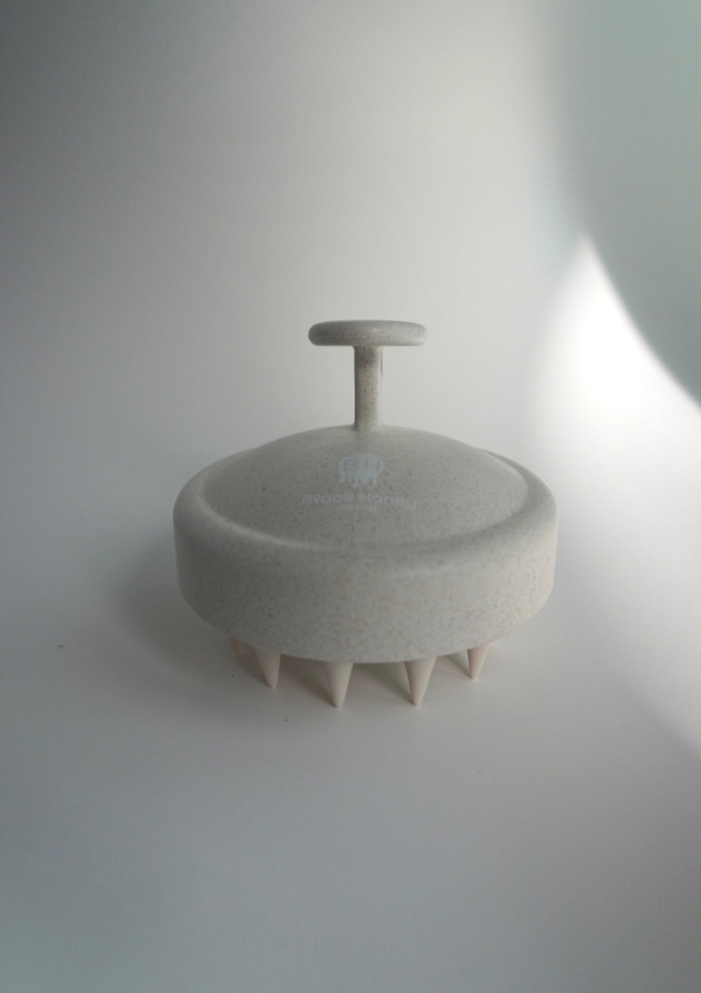 Shampoo brush